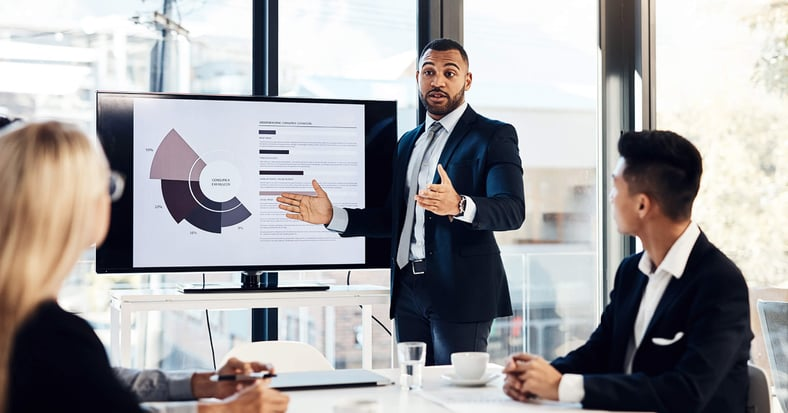 Financial experts